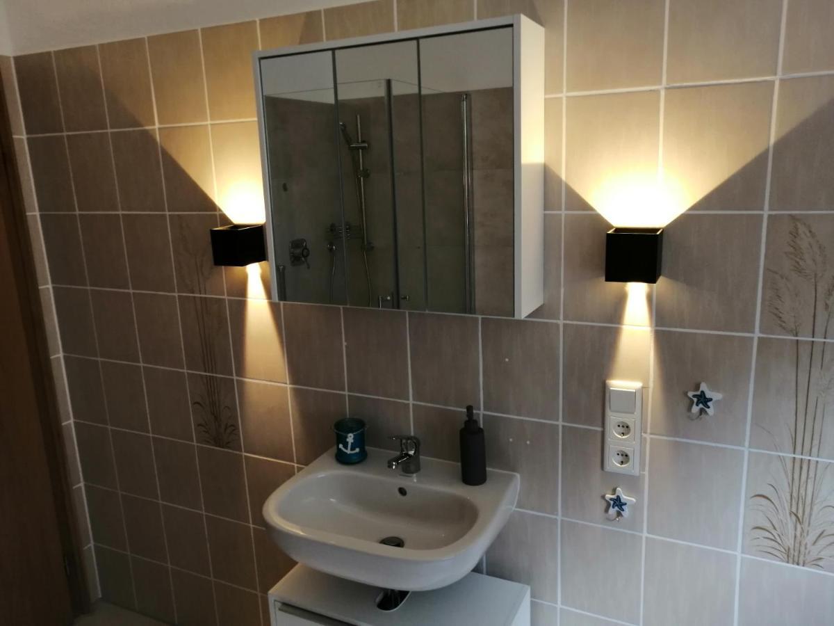 Apartment Am Felsen Zueschen วินเทอร์แบร์ก ภายนอก รูปภาพ