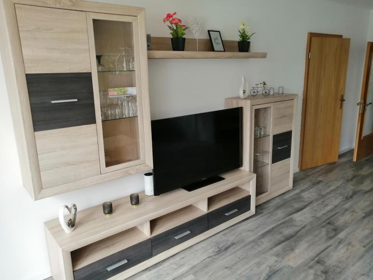 Apartment Am Felsen Zueschen วินเทอร์แบร์ก ภายนอก รูปภาพ